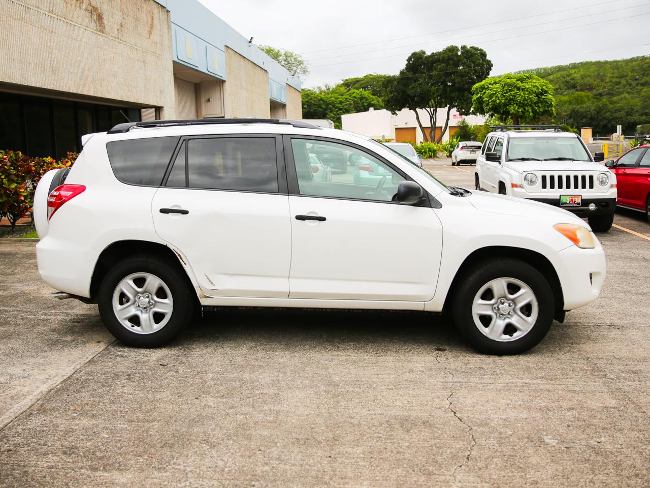 Toyota RAV4  2010