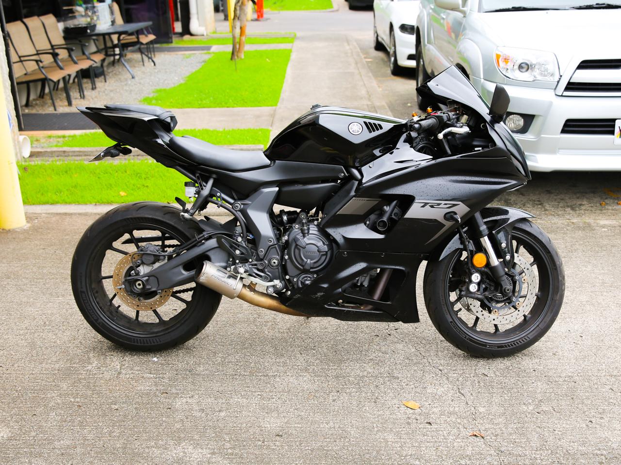 Yamaha R7  2025