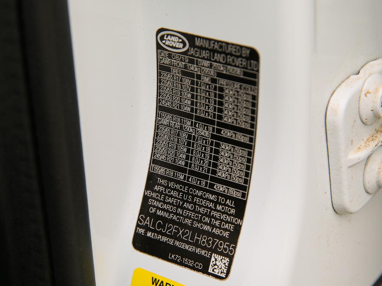 Land Rover Discovery Sport  2020