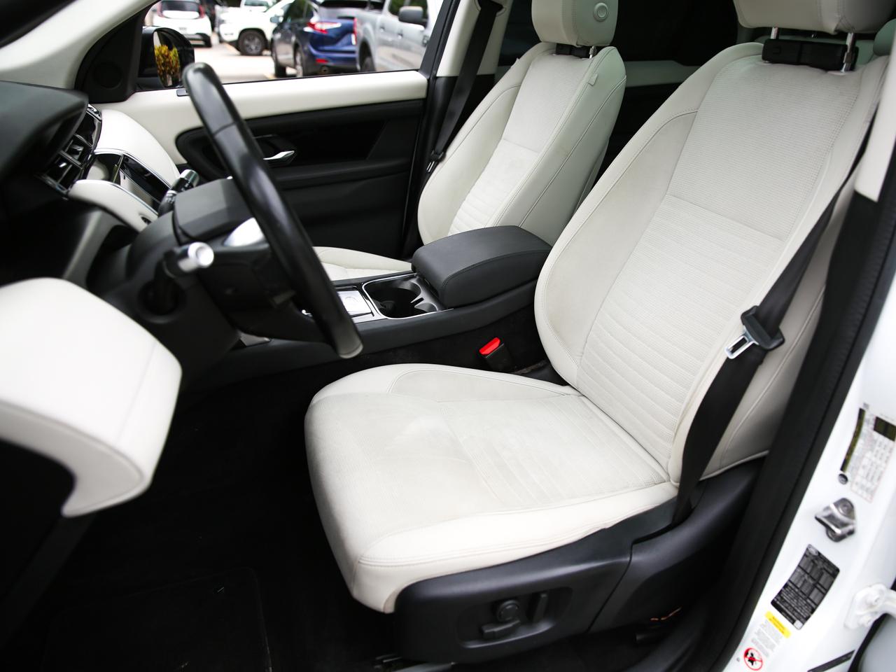 Land Rover Discovery Sport  2020