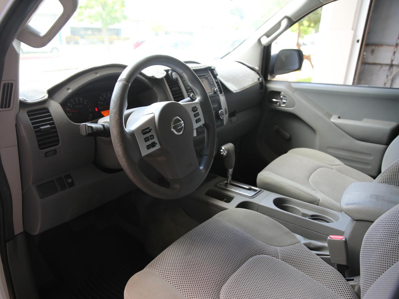 Nissan Frontier  2017