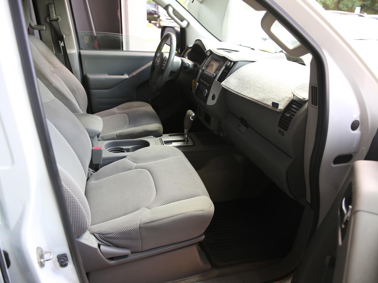 Nissan Frontier  2017