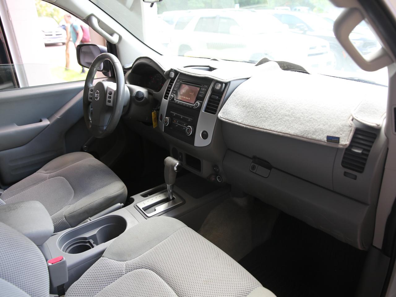 Nissan Frontier  2017