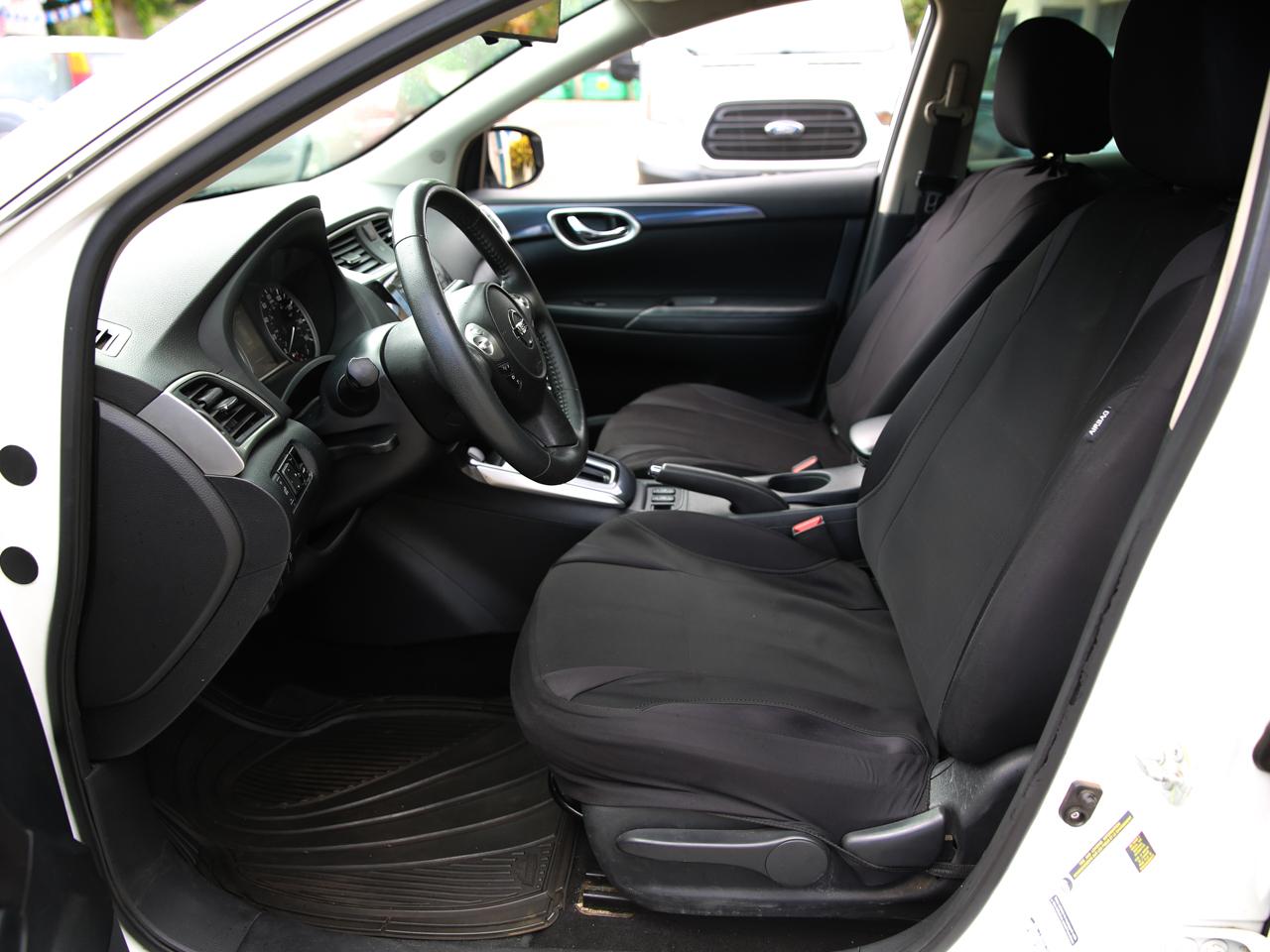 Nissan Sentra SR Sedan 2016