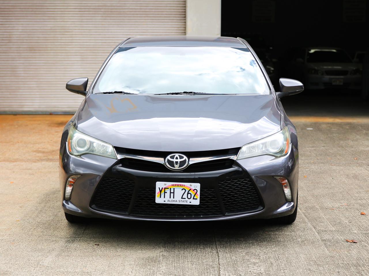 Toyota Camry  2016