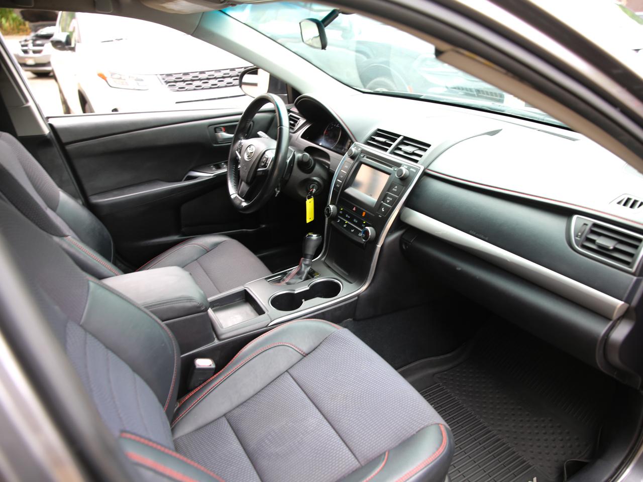 Toyota Camry  2016