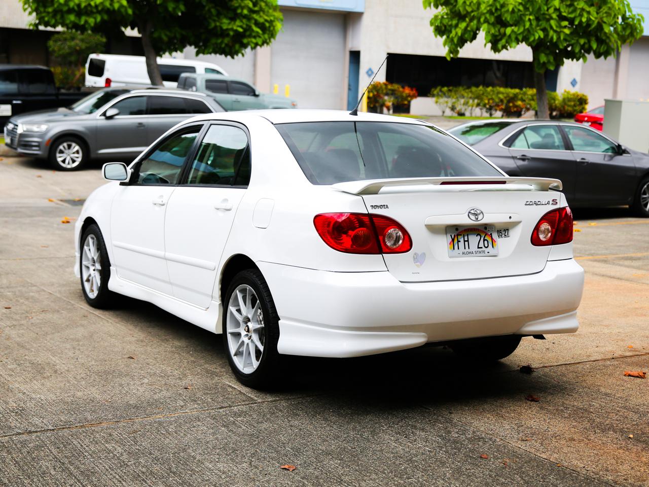 Toyota Corolla  2003