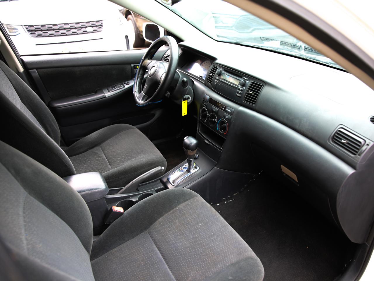 Toyota Corolla  2003