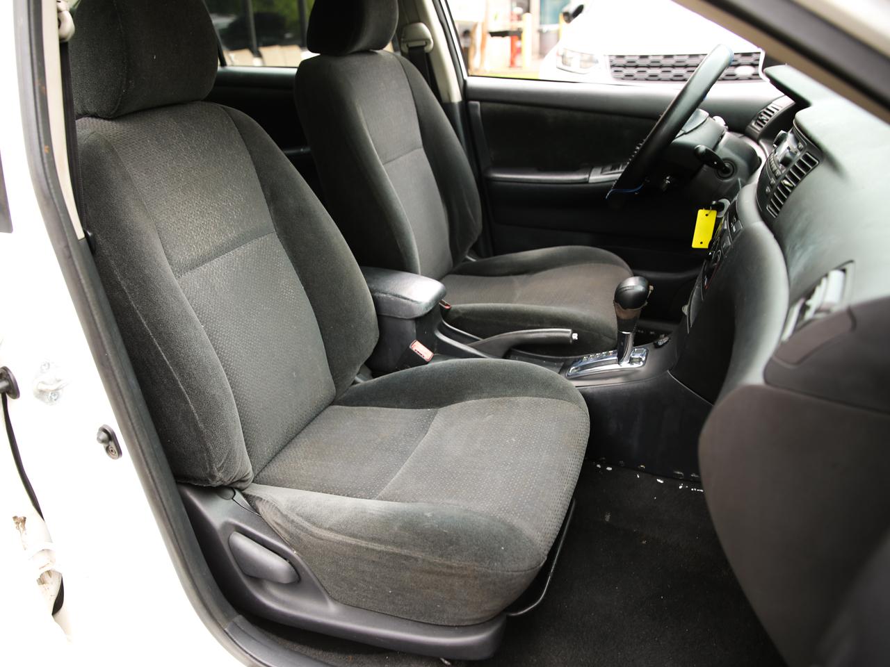 Toyota Corolla  2003