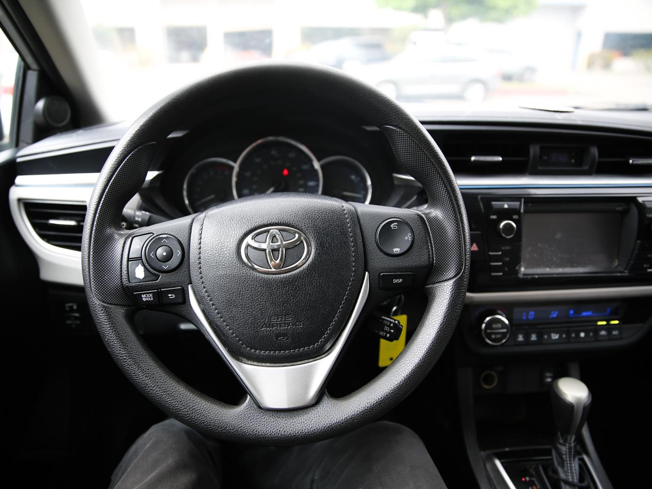 Toyota Corolla  2014