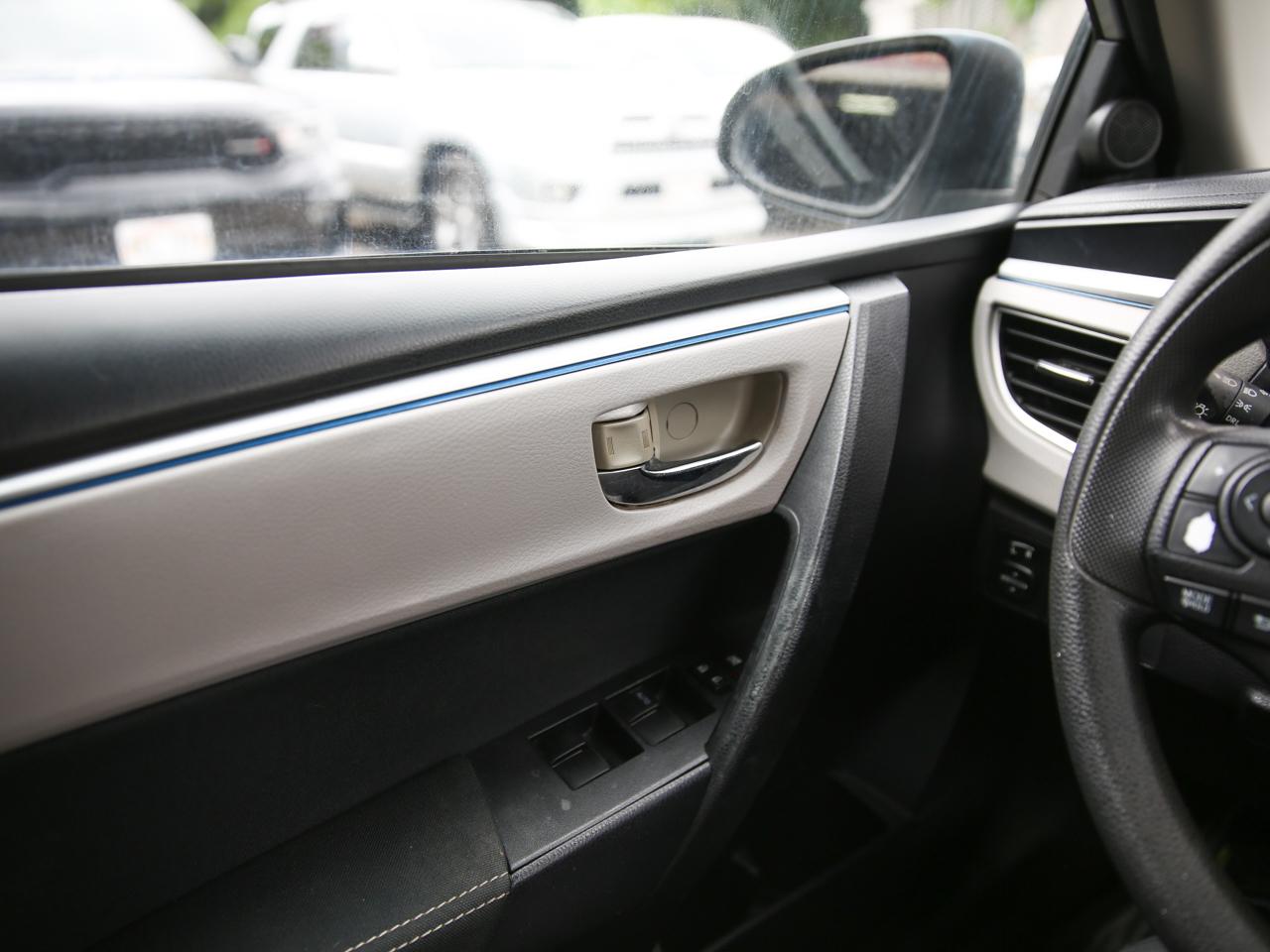 Toyota Corolla  2014