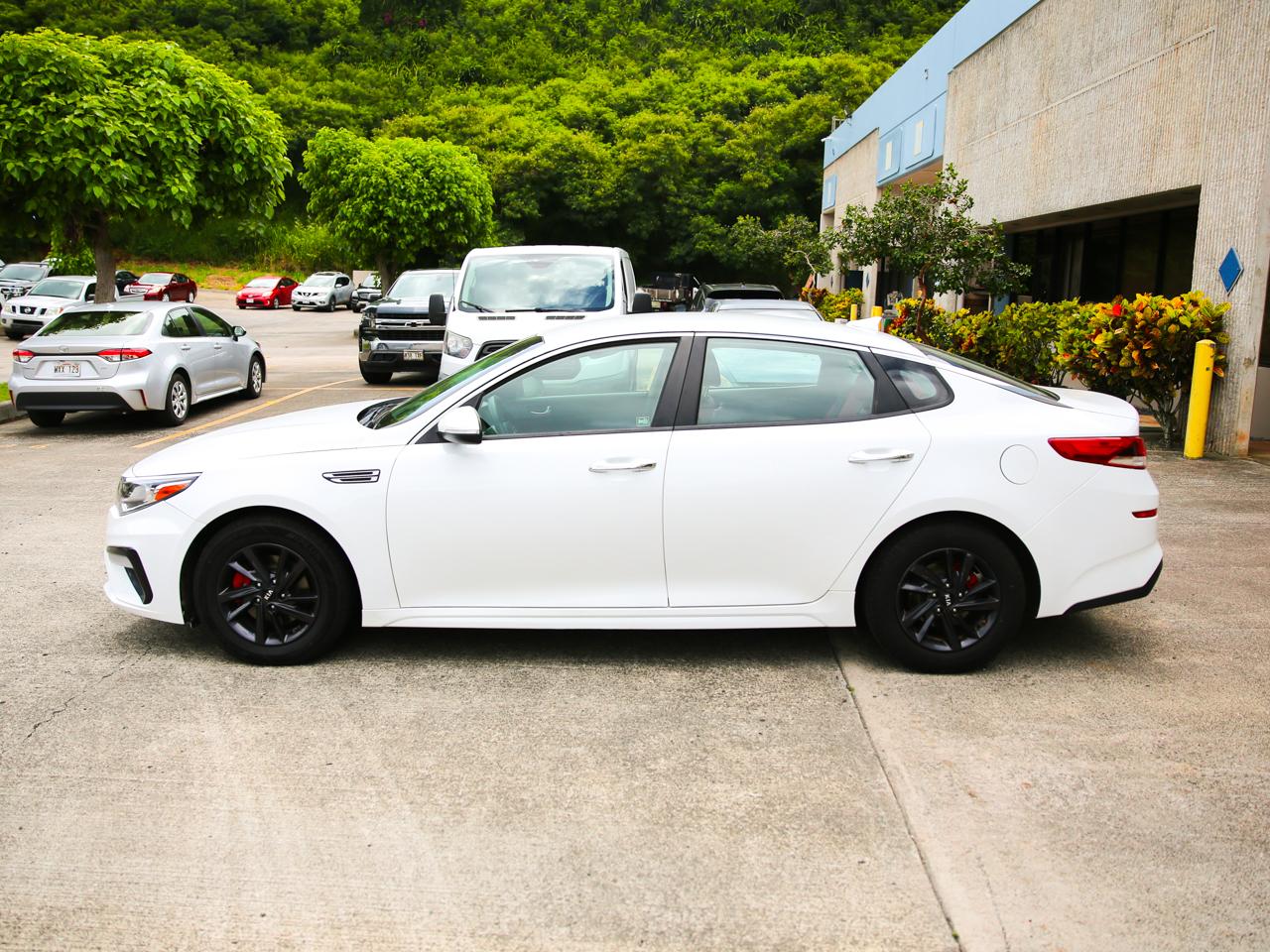 Kia Optima  2020