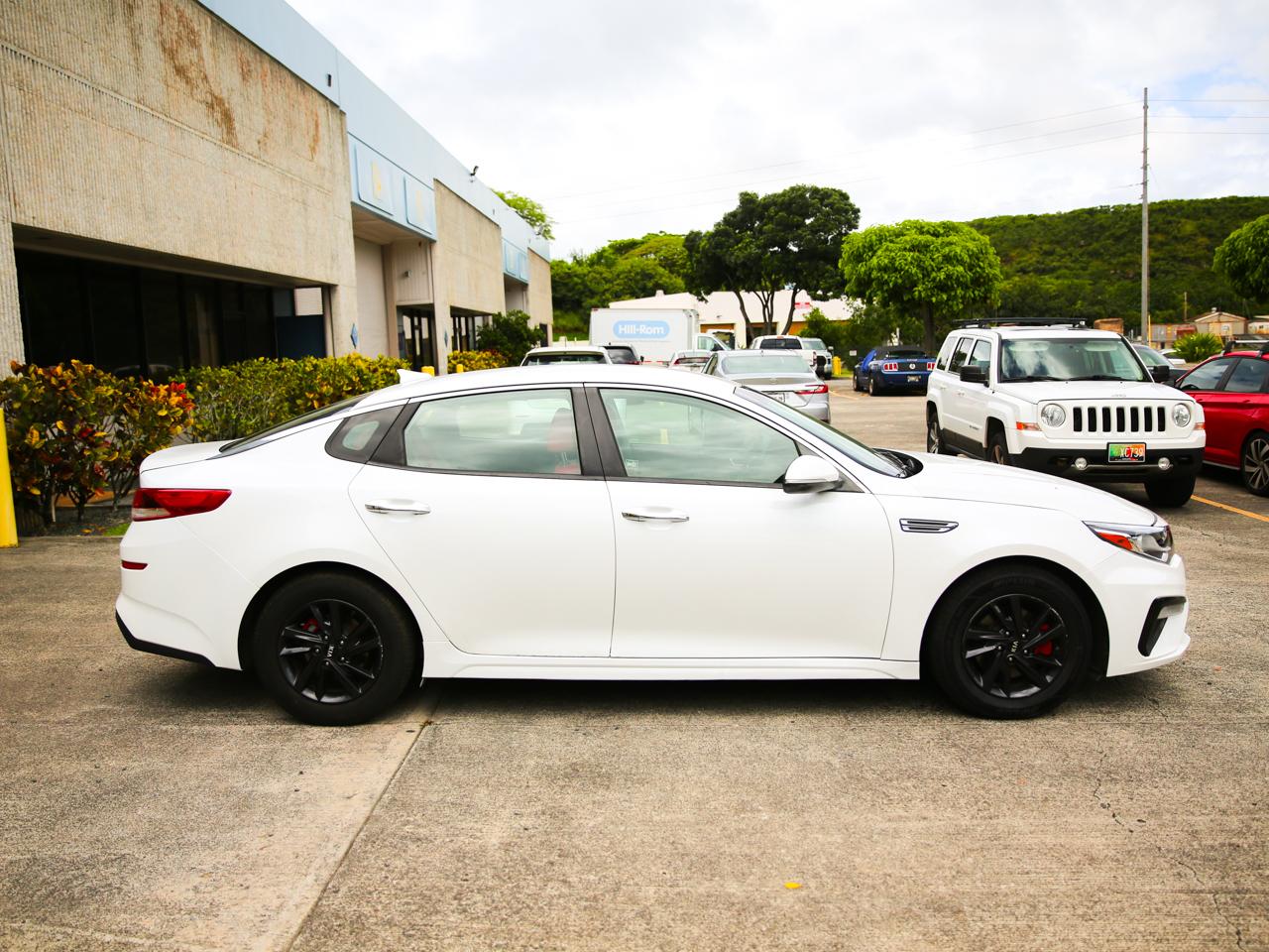 Kia Optima  2020