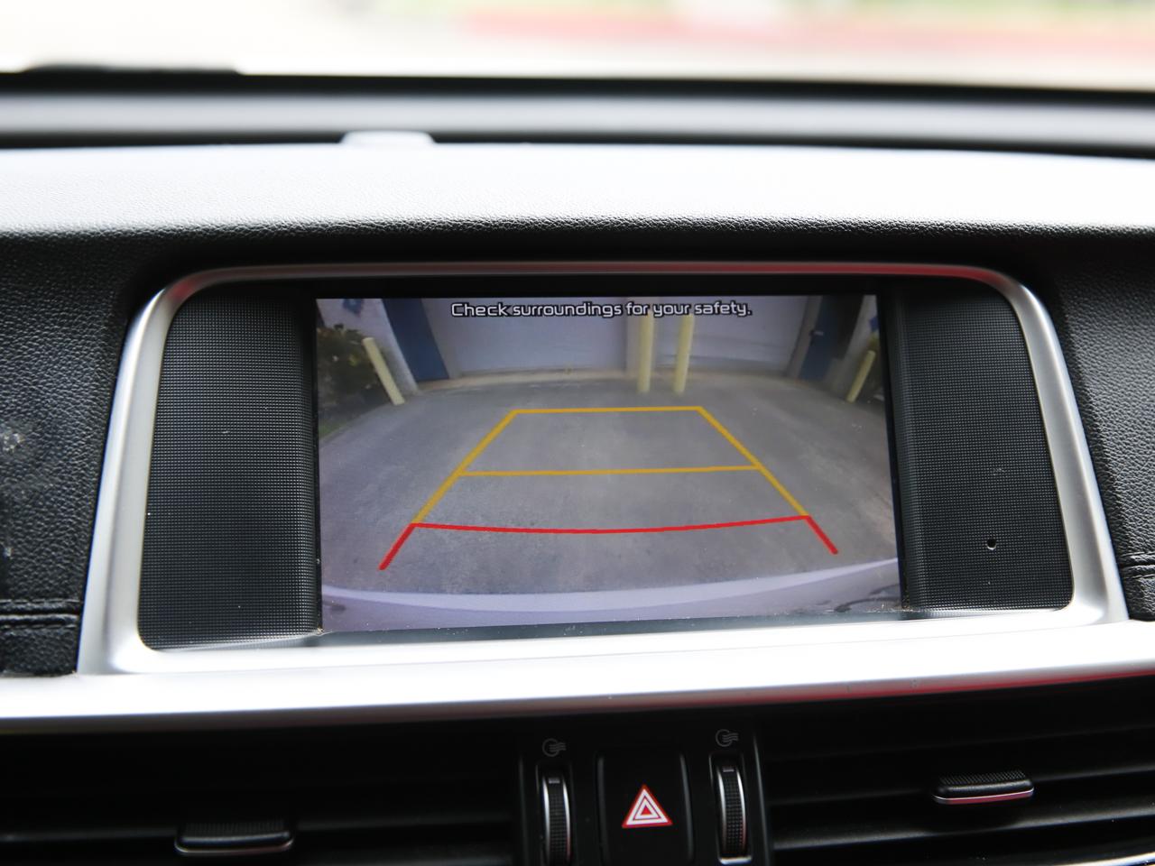 Kia Optima  2020
