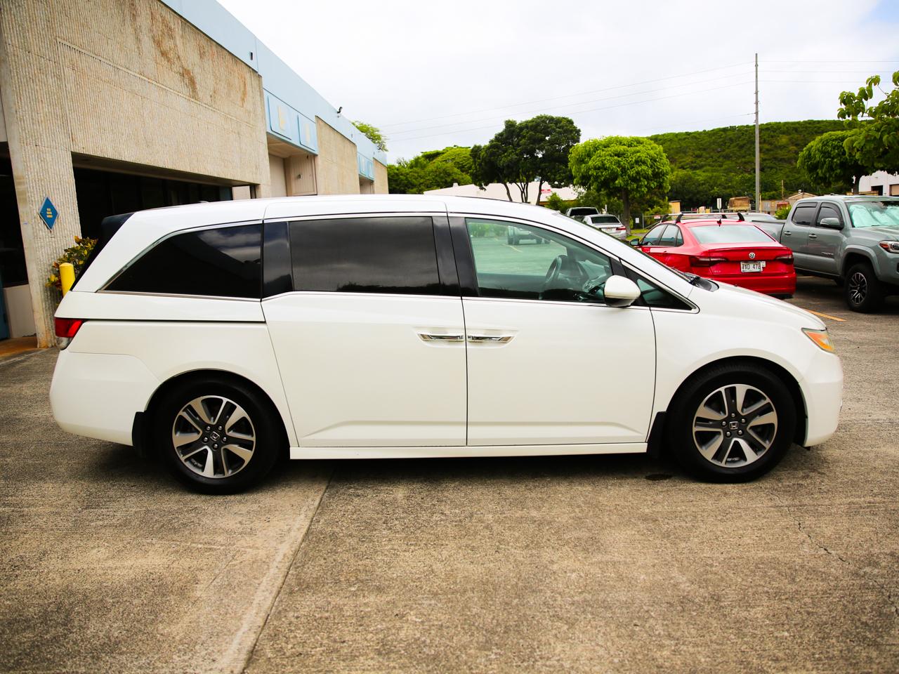 Honda Odyssey Touring Elite 2014