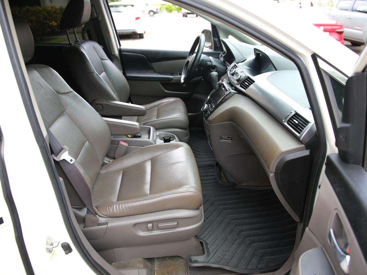 Honda Odyssey Touring Elite 2014