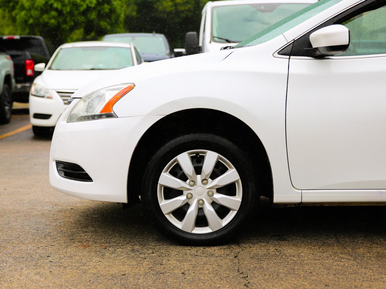 Nissan Sentra SV Sedan 2015
