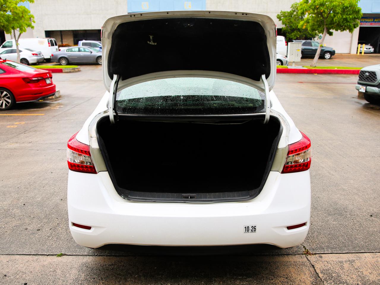 Nissan Sentra SV Sedan 2015