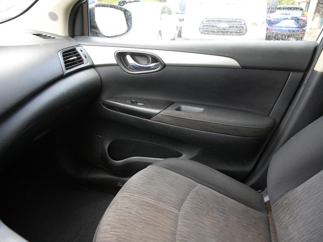 Nissan Sentra SV Sedan 2015