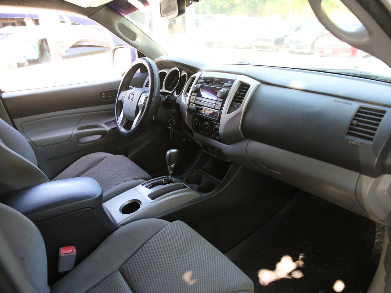 Toyota Tacoma  2012