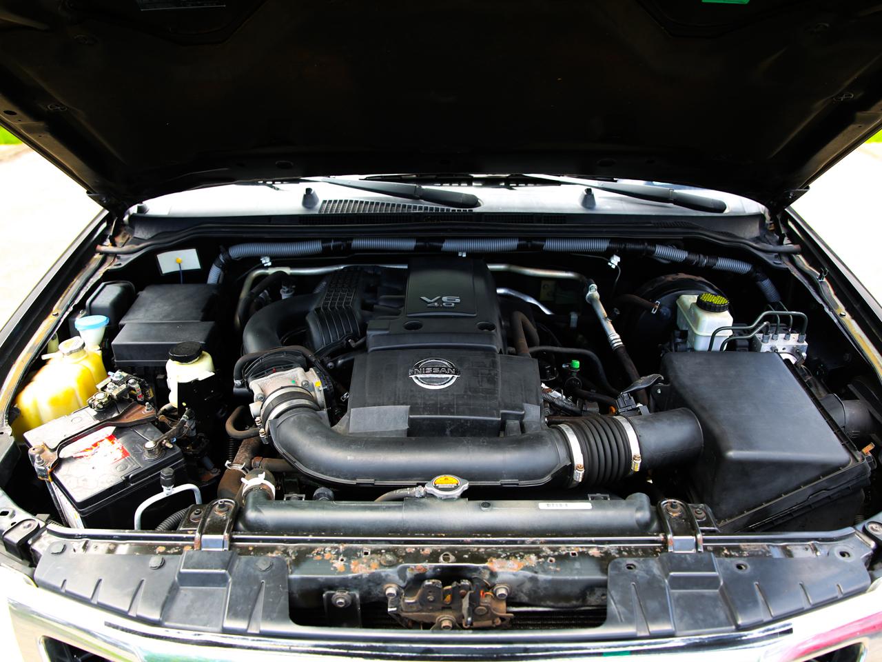 Nissan Frontier  2012