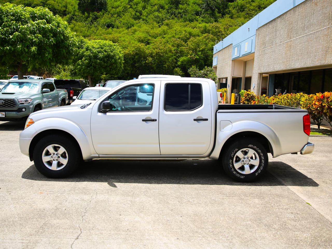 Nissan Frontier  2012