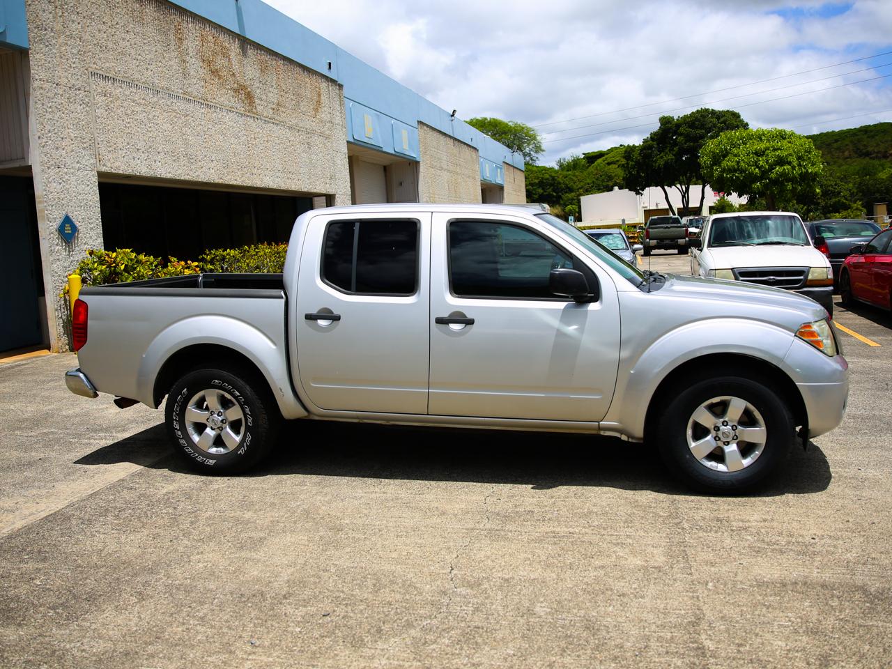 Nissan Frontier  2012
