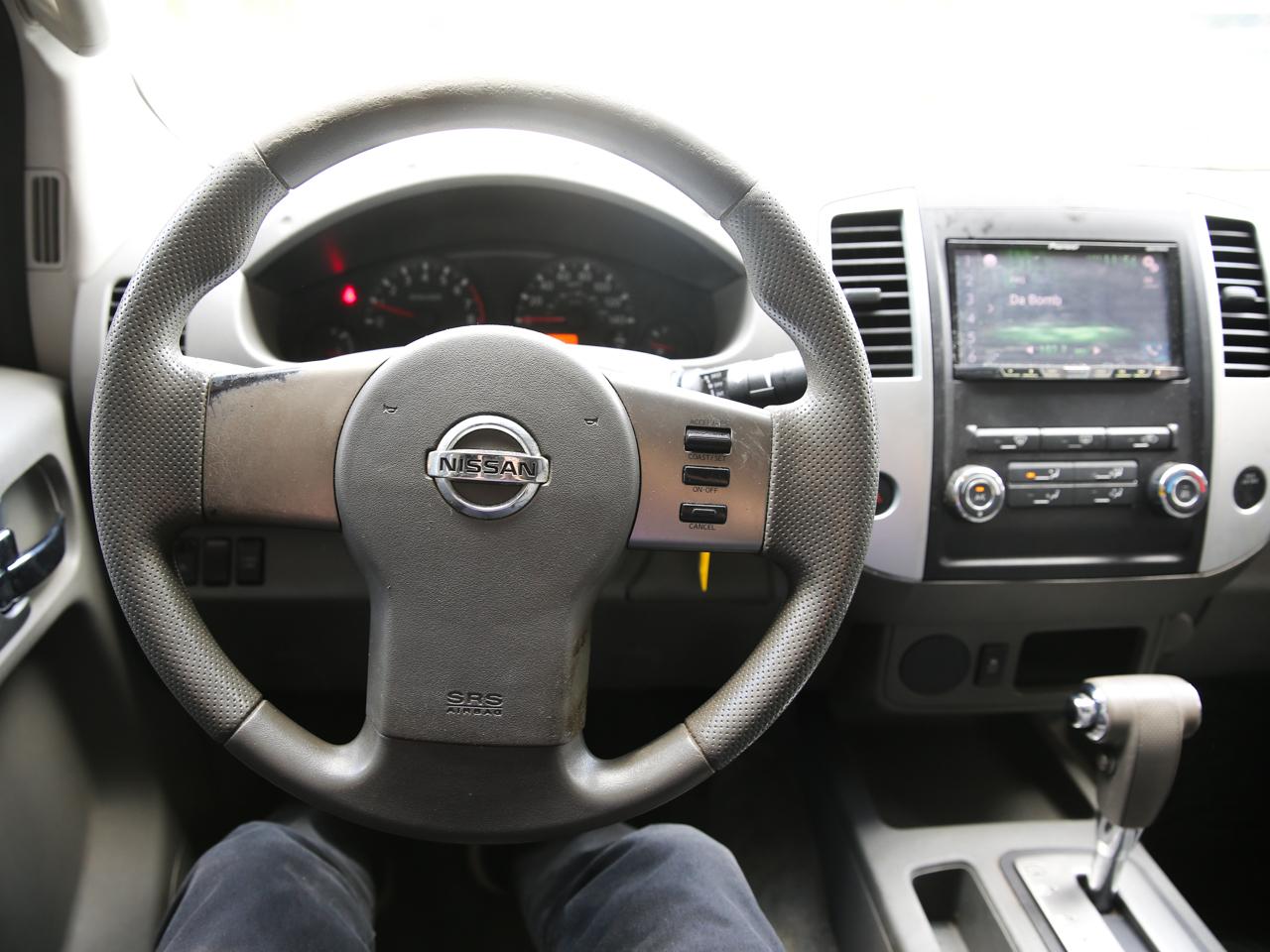 Nissan Frontier  2012