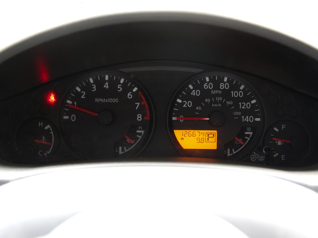 Nissan Frontier  2012