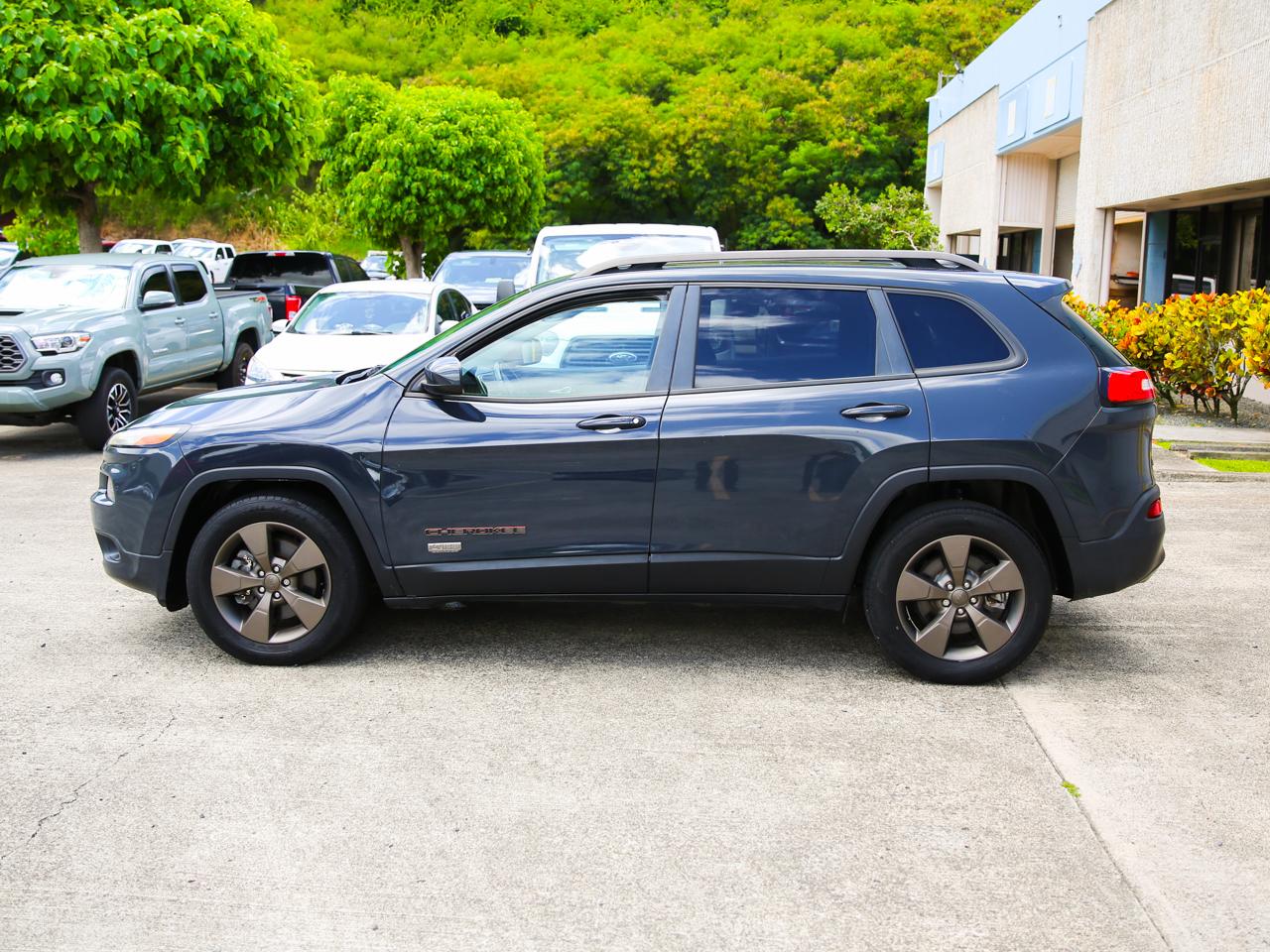 Jeep Cherokee  2016