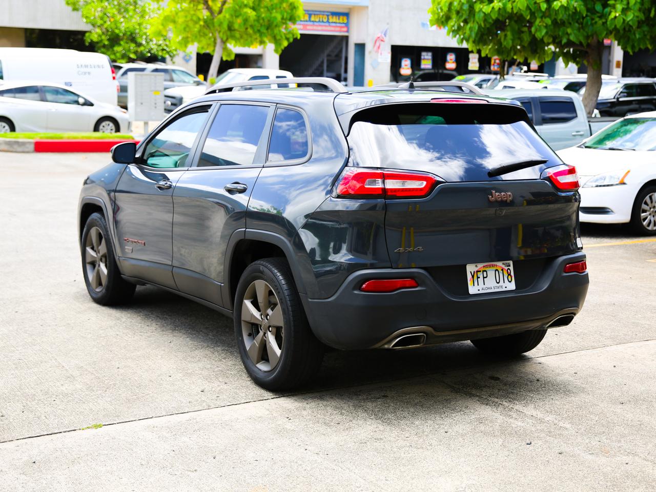 Jeep Cherokee  2016