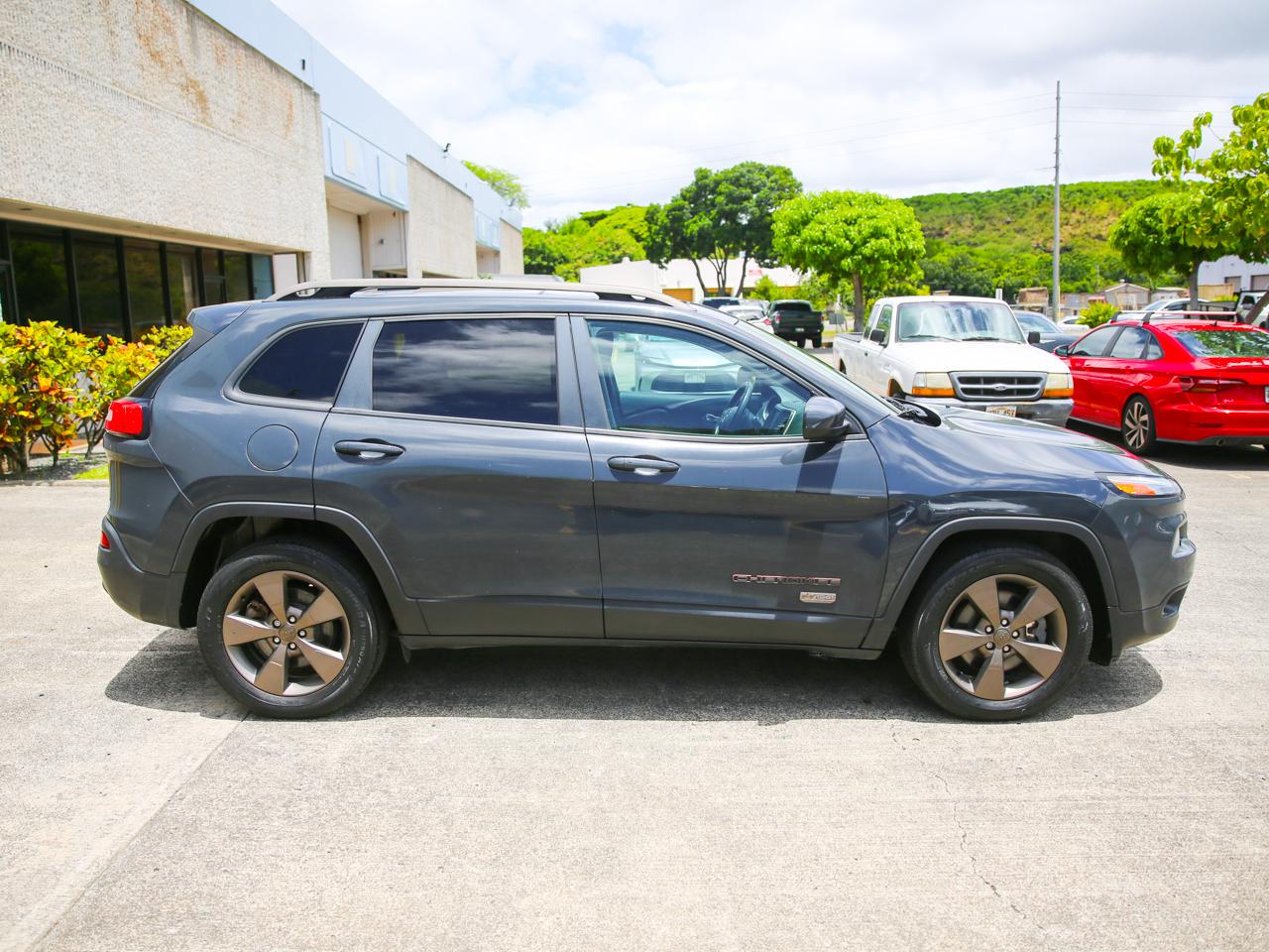 Jeep Cherokee  2016