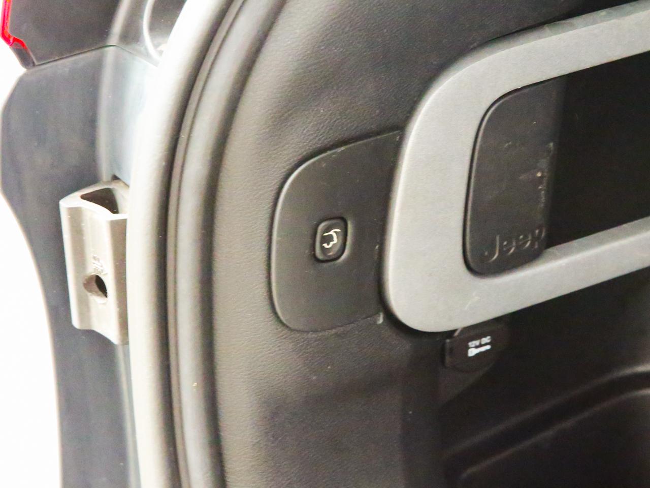 Jeep Cherokee  2016