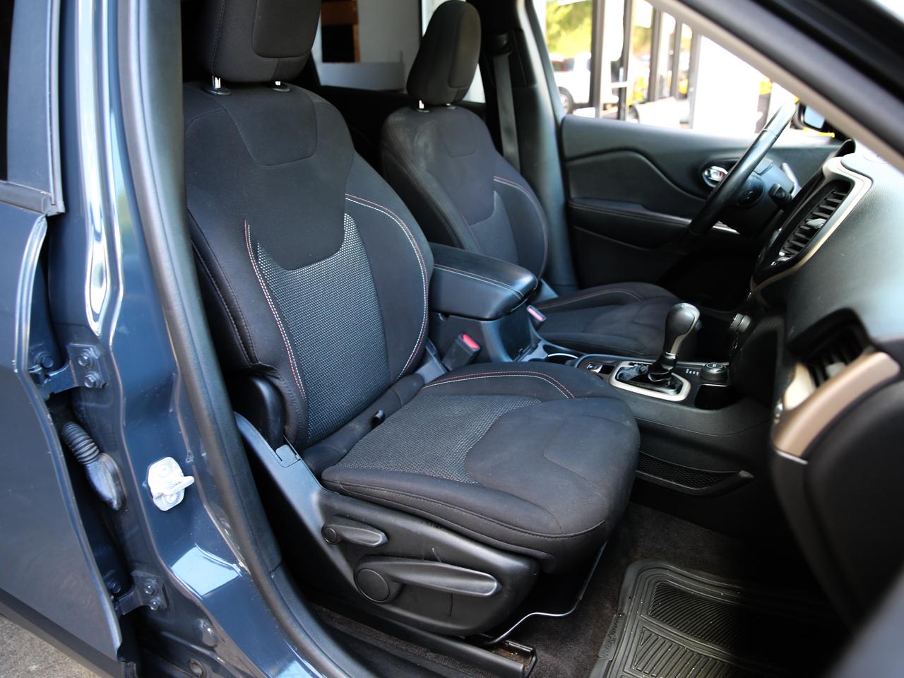 Jeep Cherokee  2016