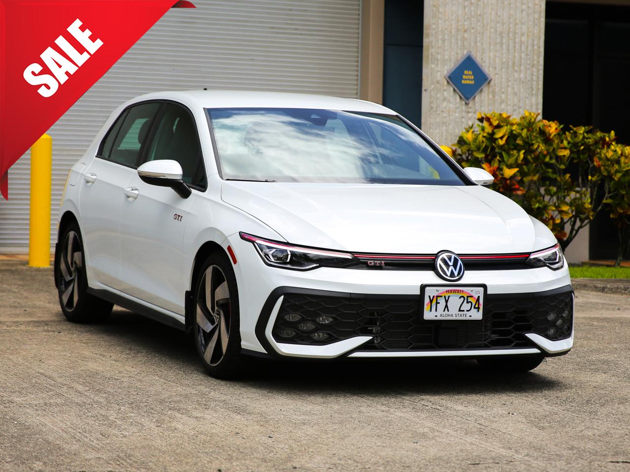 2025 Volkswagen Golf GTI S 2.0T Hatchback