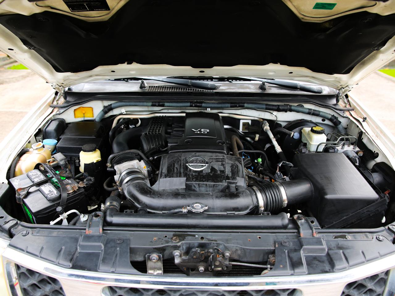 Nissan Frontier Nismo Crew Cab 4WD 2008