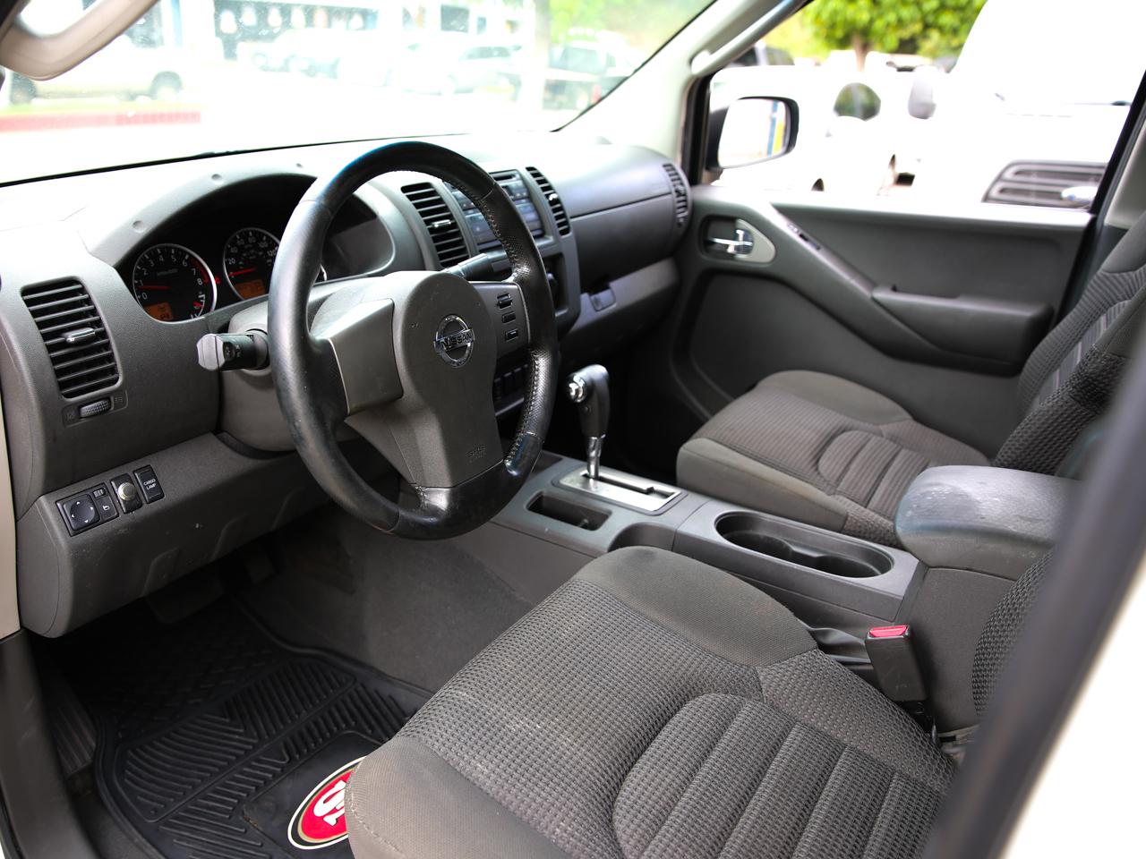 Nissan Frontier Nismo Crew Cab 4WD 2008