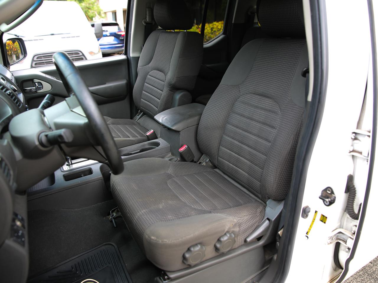 Nissan Frontier Nismo Crew Cab 4WD 2008