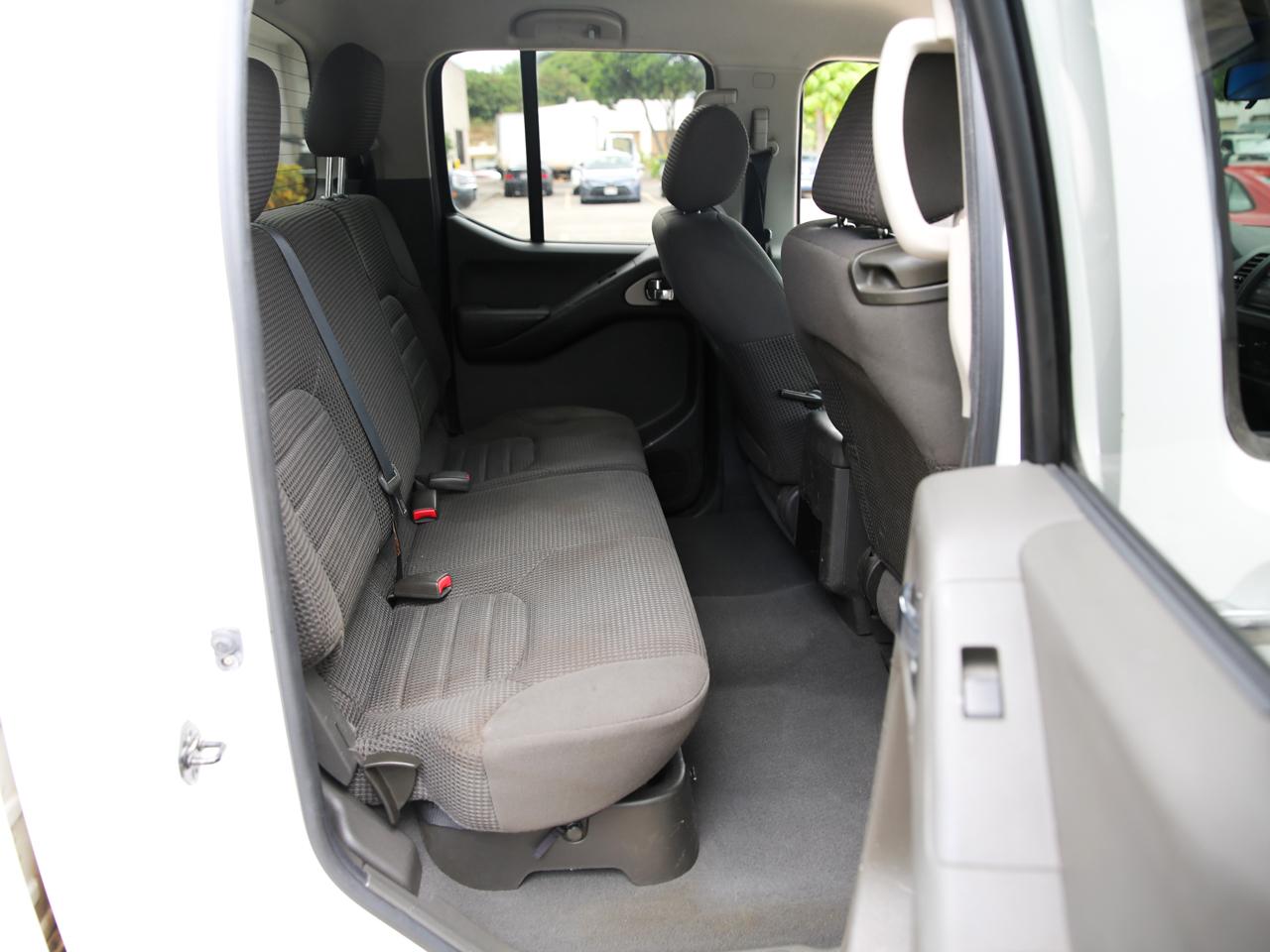 Nissan Frontier Nismo Crew Cab 4WD 2008