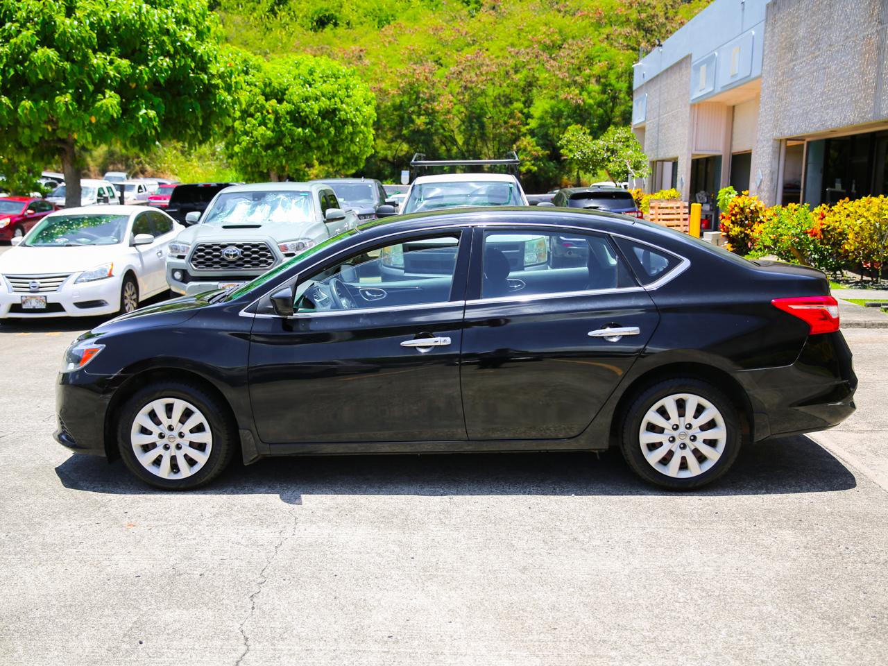 Nissan Sentra SV Sedan 2016