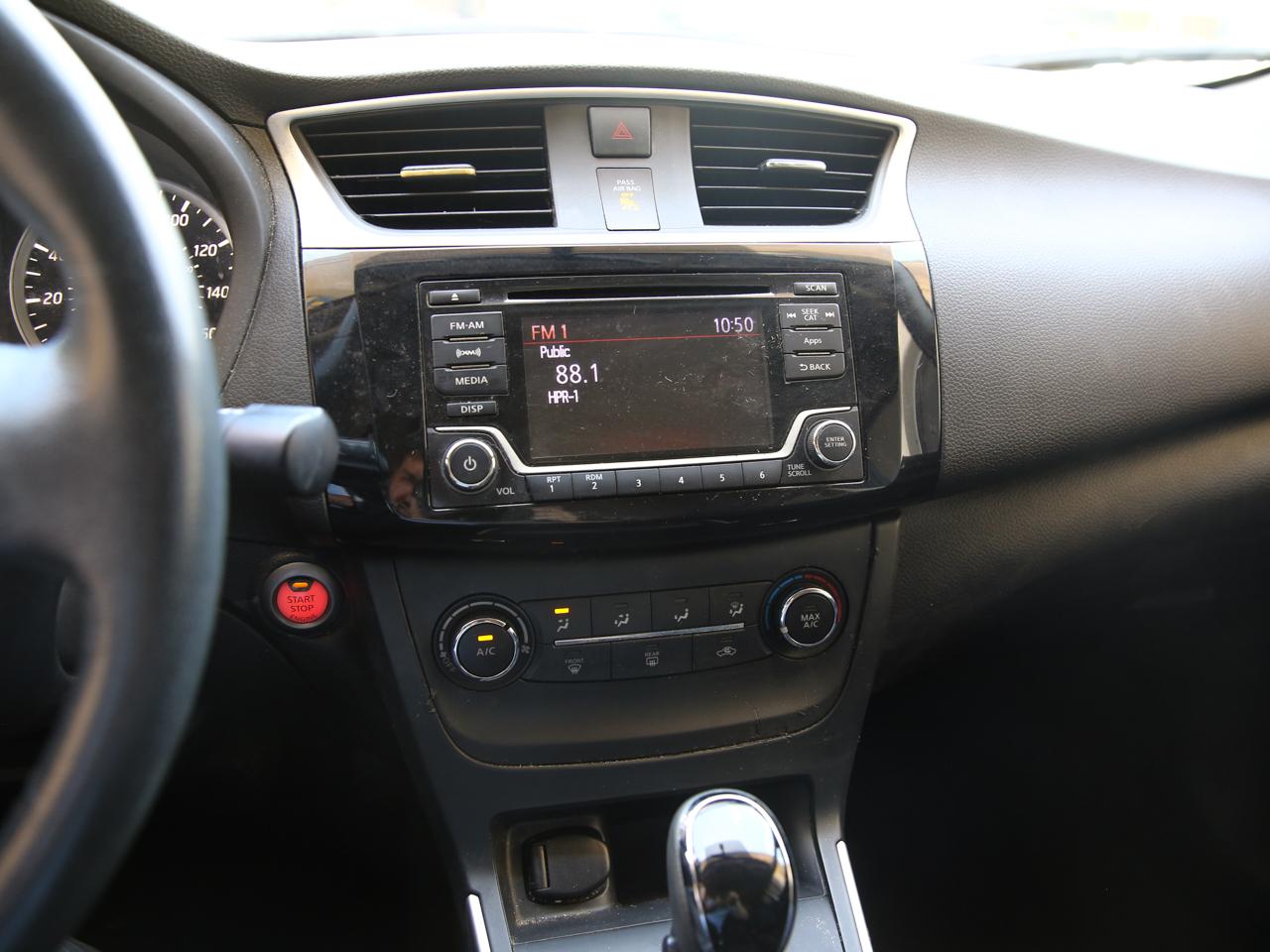 Nissan Sentra SV Sedan 2016