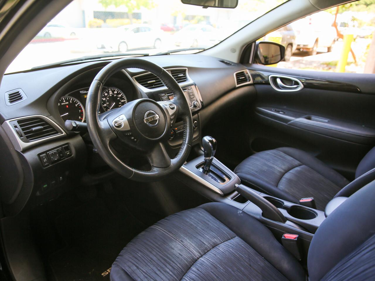 Nissan Sentra SV Sedan 2016