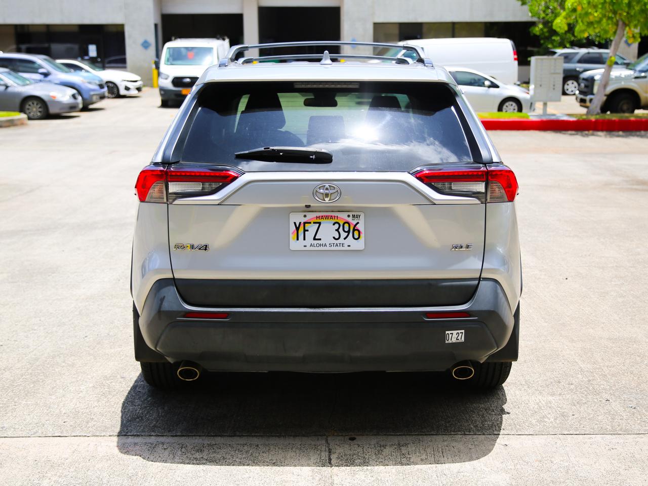 Toyota RAV4 XLE 2021