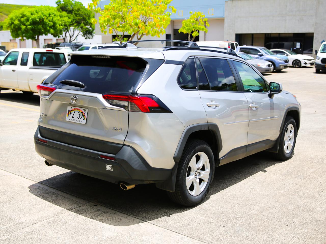 Toyota RAV4 XLE 2021