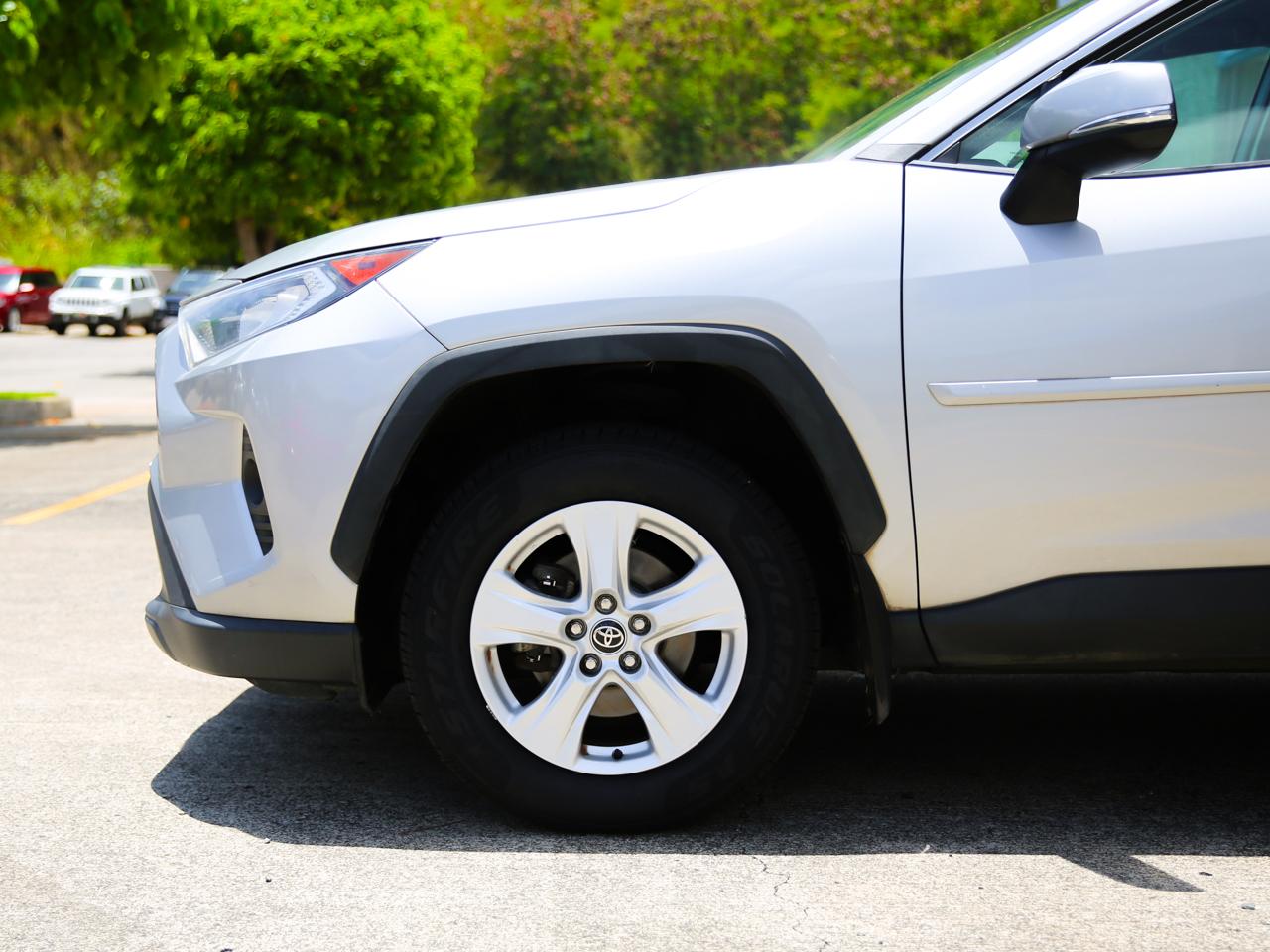 Toyota RAV4 XLE 2021