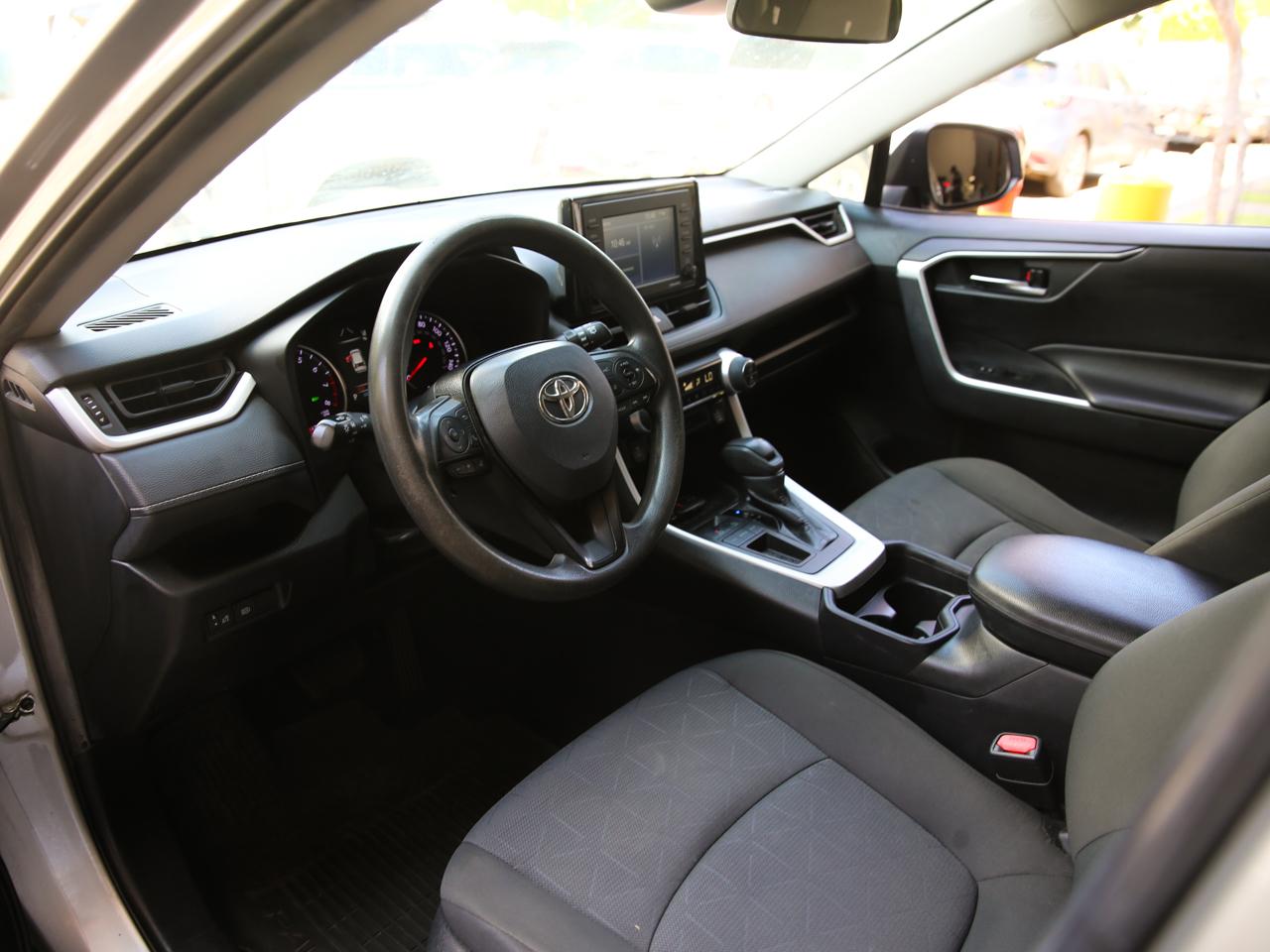 Toyota RAV4 XLE 2021