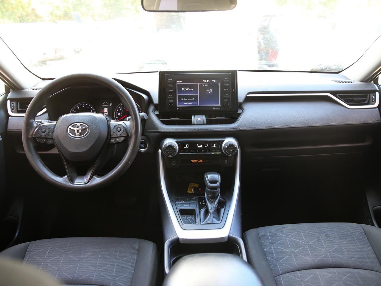Toyota RAV4 XLE 2021