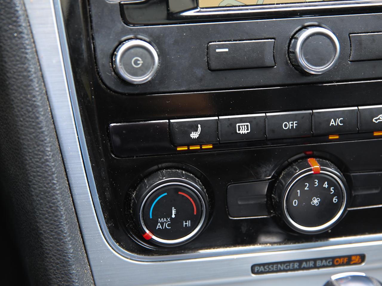 Volkswagen Passat  2013