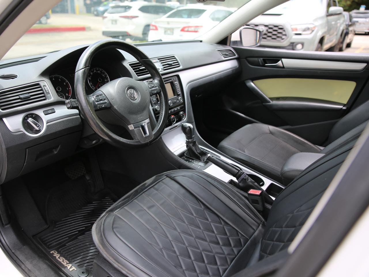 Volkswagen Passat  2013