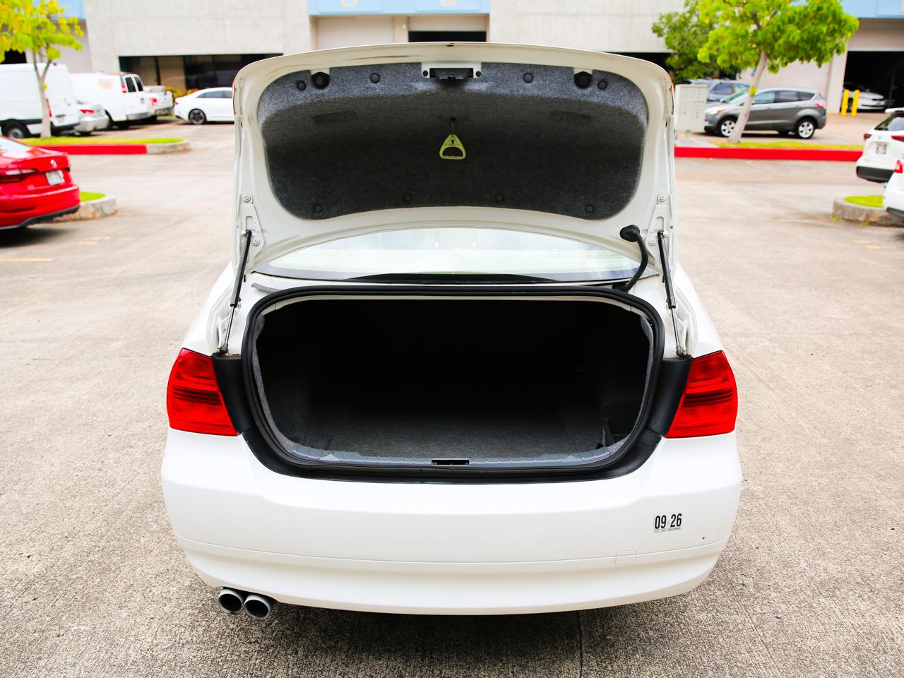 BMW 3 Series  2008